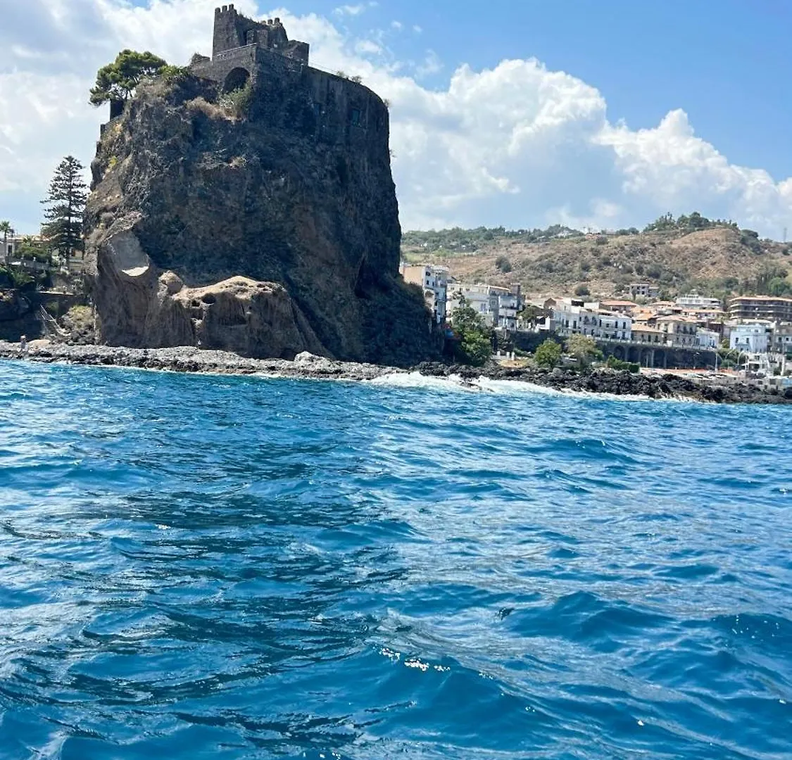 Casa Jaya Taormina Apartment